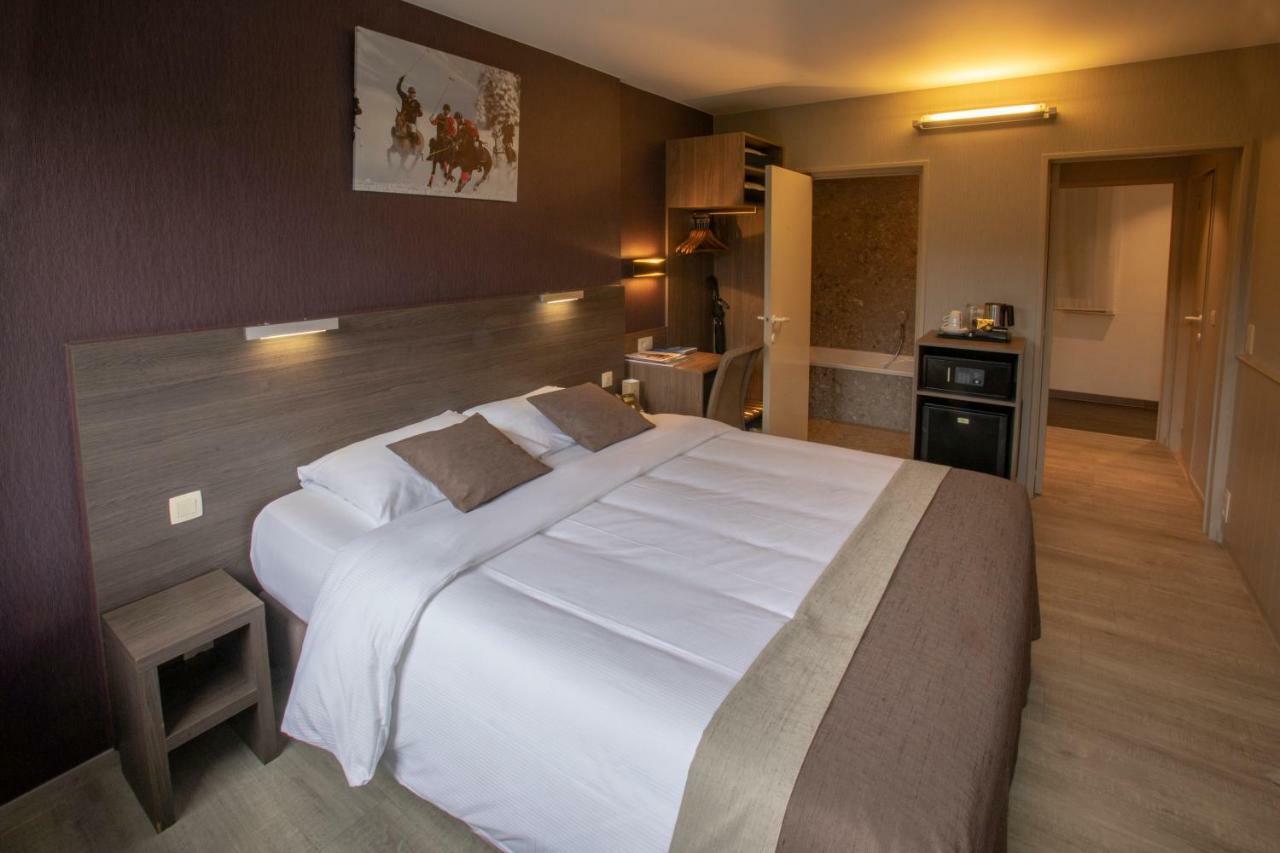 Hotel Auberge St. Pol Кноке-Хайст Екстериор снимка